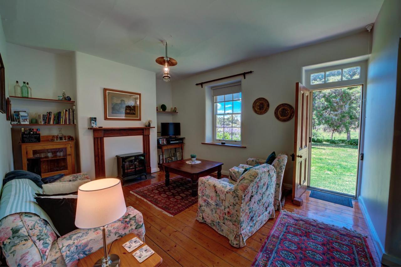 Cherry Plum Cottages Port Fairy Extérieur photo