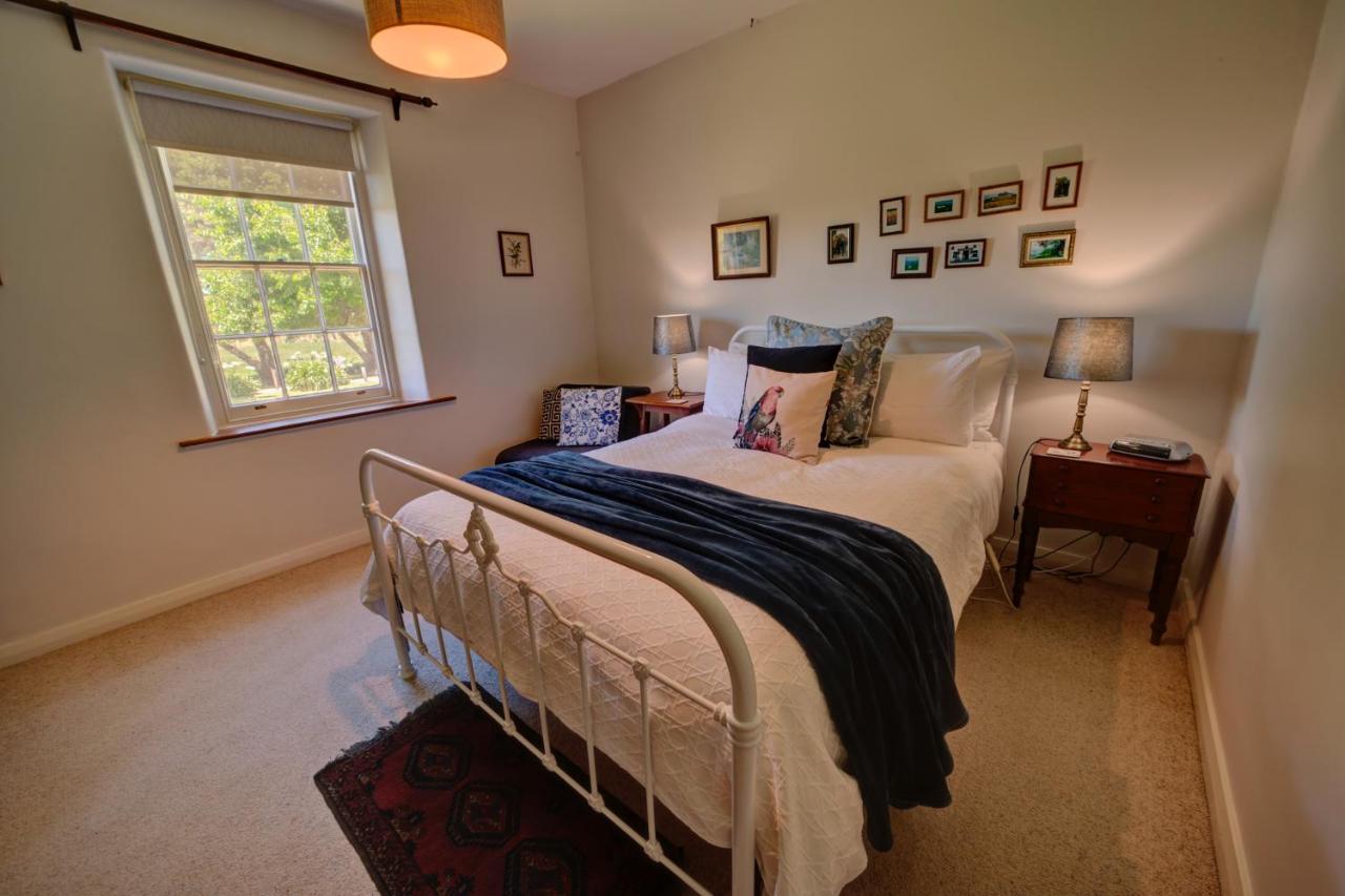 Cherry Plum Cottages Port Fairy Extérieur photo